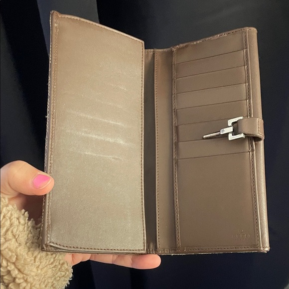 Gucci Beige and Brown iconic Monogram GG Supreme Long wallet - Picture 4 of 17
